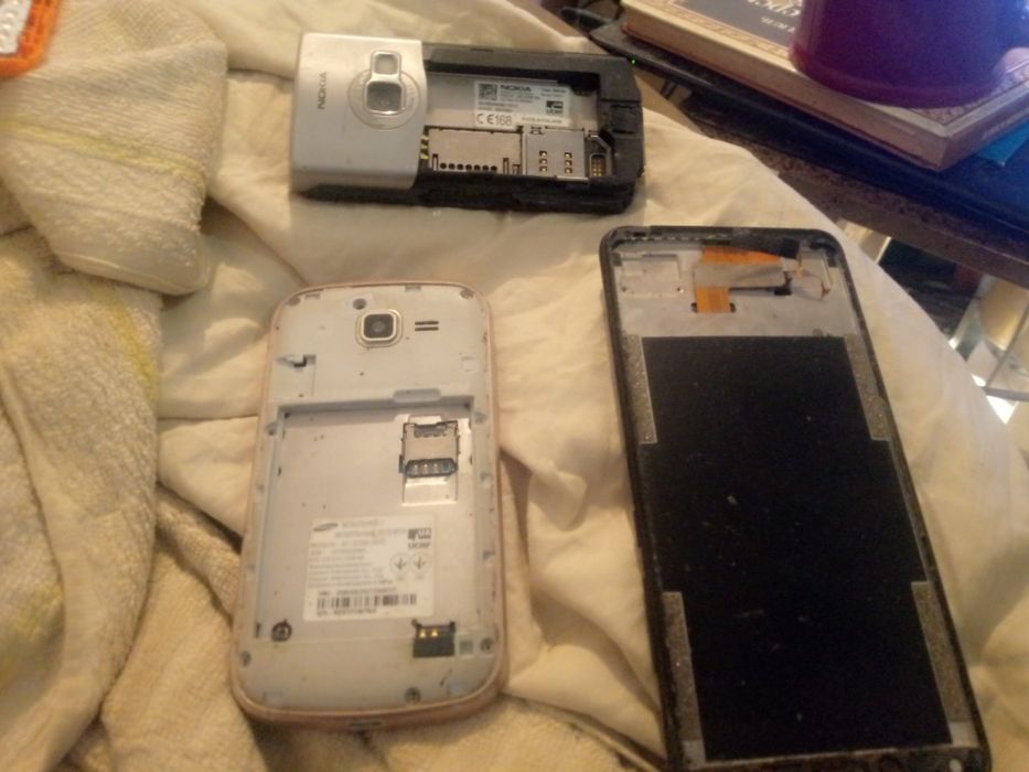 Продам лот телефонов
