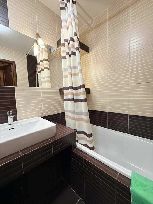 2к.квартира з великою кухнею