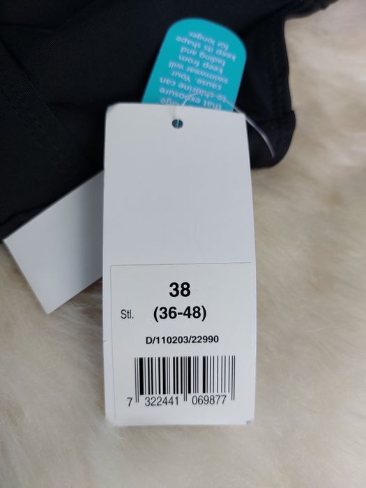 Kostium kąpielowy nowy czarny Basic U 38