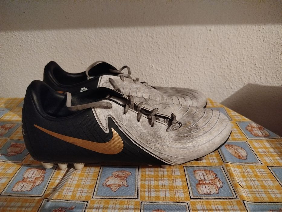 Chuteiras futebol Nike