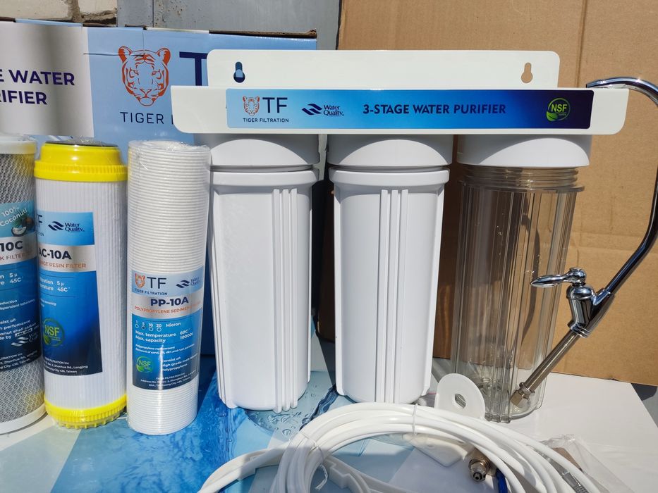 Фильтр для воды тройной под мойку с умягчением