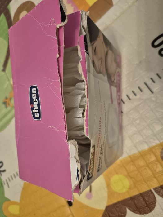 Discos de amamentação  novos da Chicco