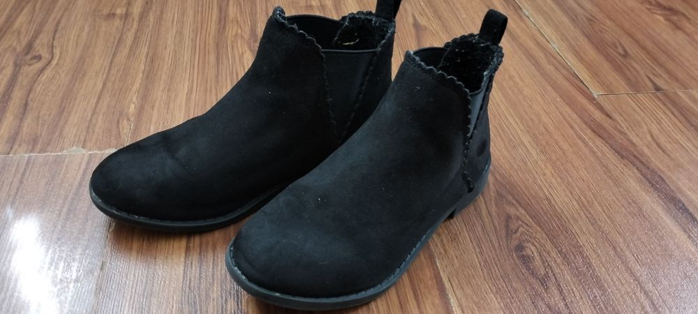 Черевички для дівчинки