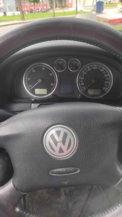 VW Golf Variant 2002 1.9D 130cv