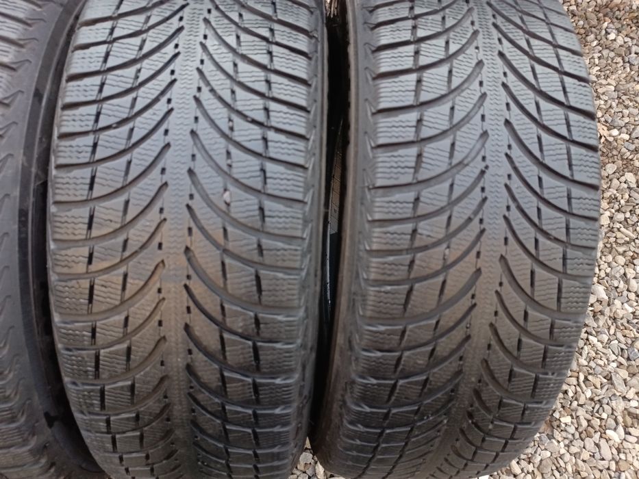 235.65.17 Michelin 4 шт