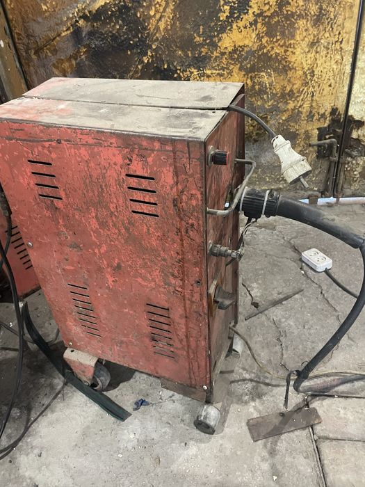 Зварювальний напівавтомат ~200А