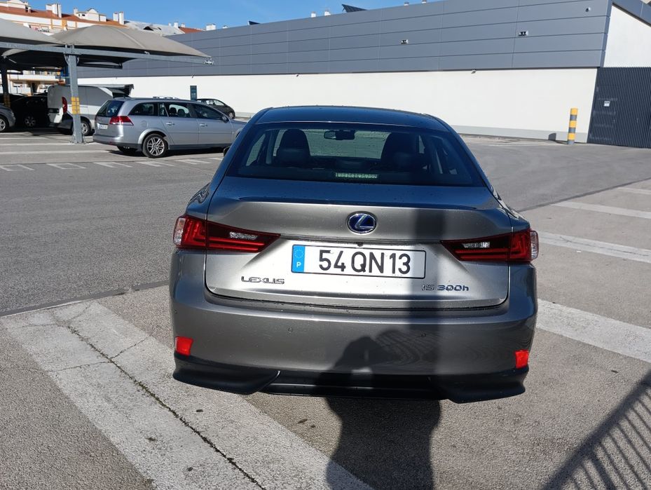 Vendo Lexus IS 300h