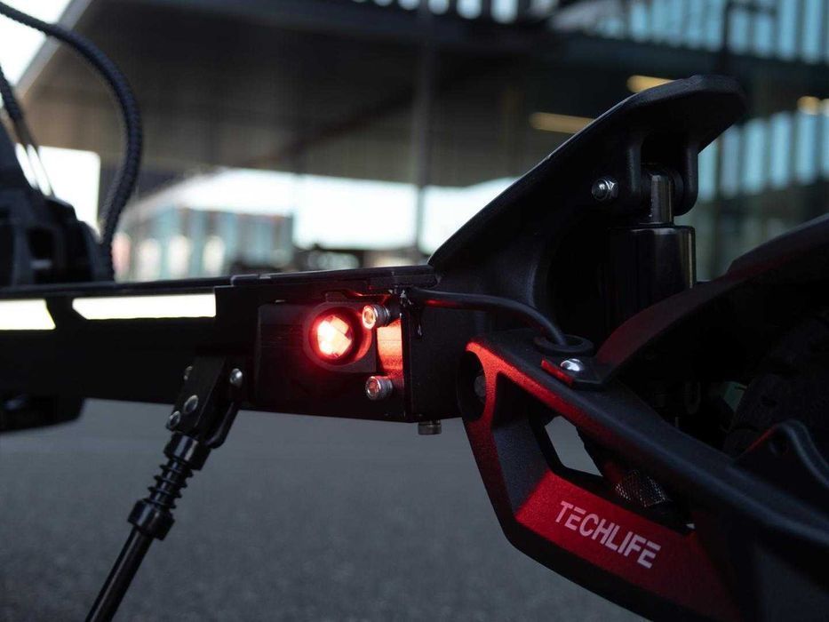 Hulajnoga Elektryczna 1365W Duży Zasięg 50km Amortyzacja TECHLIFE Q3