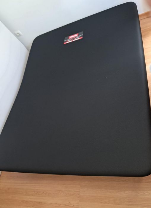 Base forrada e colchão pikolin