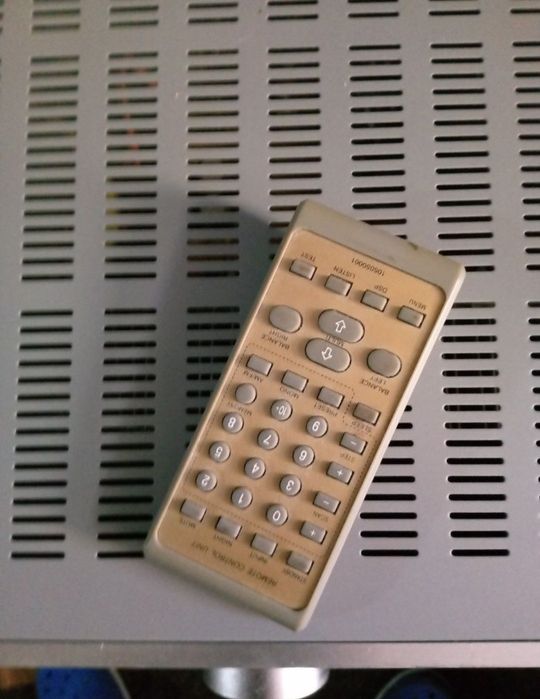 Koda AV 500 z pilotem - tylko dla konesera.