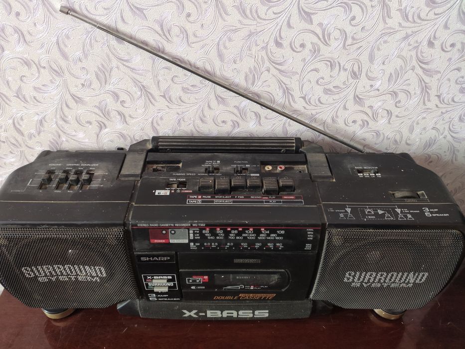 Магнитофон SHARP WQ-T352 Stereo Radio