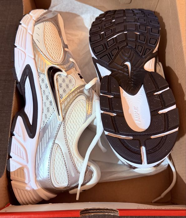 Ténis  nike modelo v5 rnr originais novos na caixa numero 44