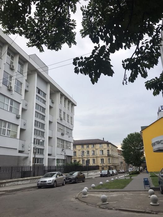 Жд, ближній центр 1 км квартира