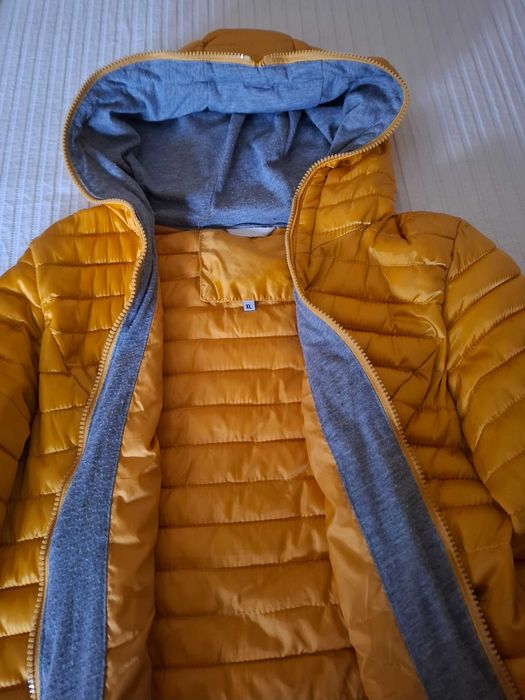 Blusão / Casaco Acolchoado com Capuz XL ( Mulher )