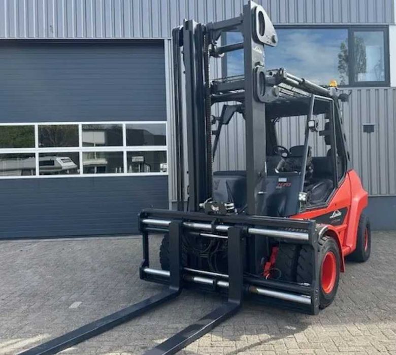 Empilhador Diesel LINDE 7T (2016)