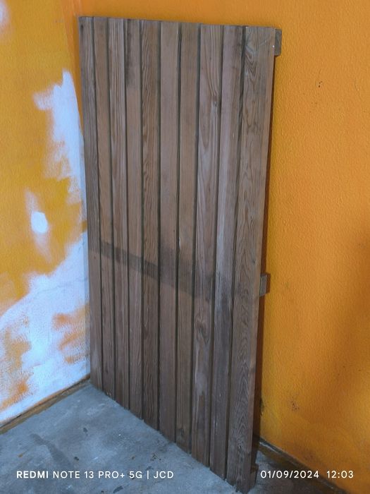 Estrado em madeira tratada com 0,75*1,25