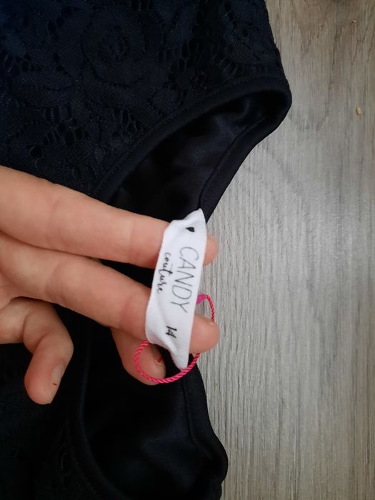 Костюм на дівчину
