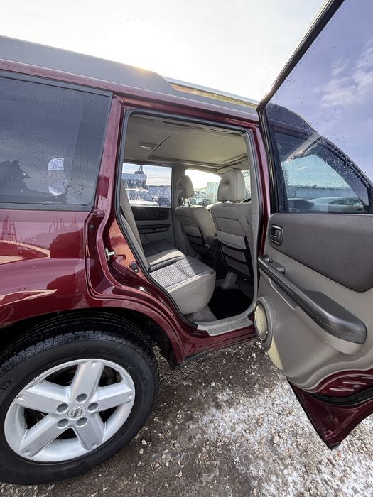 Na Sprzedaż Nissan X-Trail 2.0LPG/4x4/panirama/zadbany/alusy/zamiana