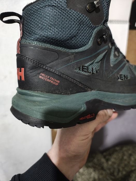 Buty trekkingowe Helly Hansen na membranie Waterproof. Rozmiar 44