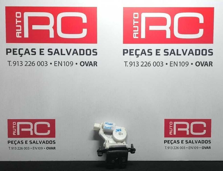 Fechadura / Fecho da Mala - NISSAN QASHQAI I