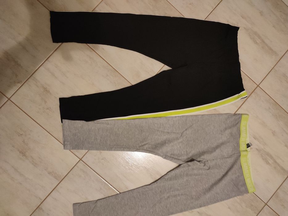 Leginsy dla bliźniaczek