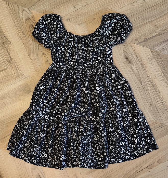 Sukienka Zara rozm. 140