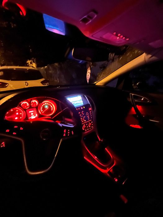 Opel Astra J OPC 2010 1.7 Дизель МТ