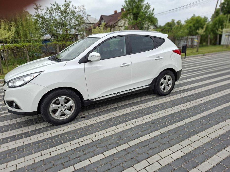 " Hyundai ix35 "