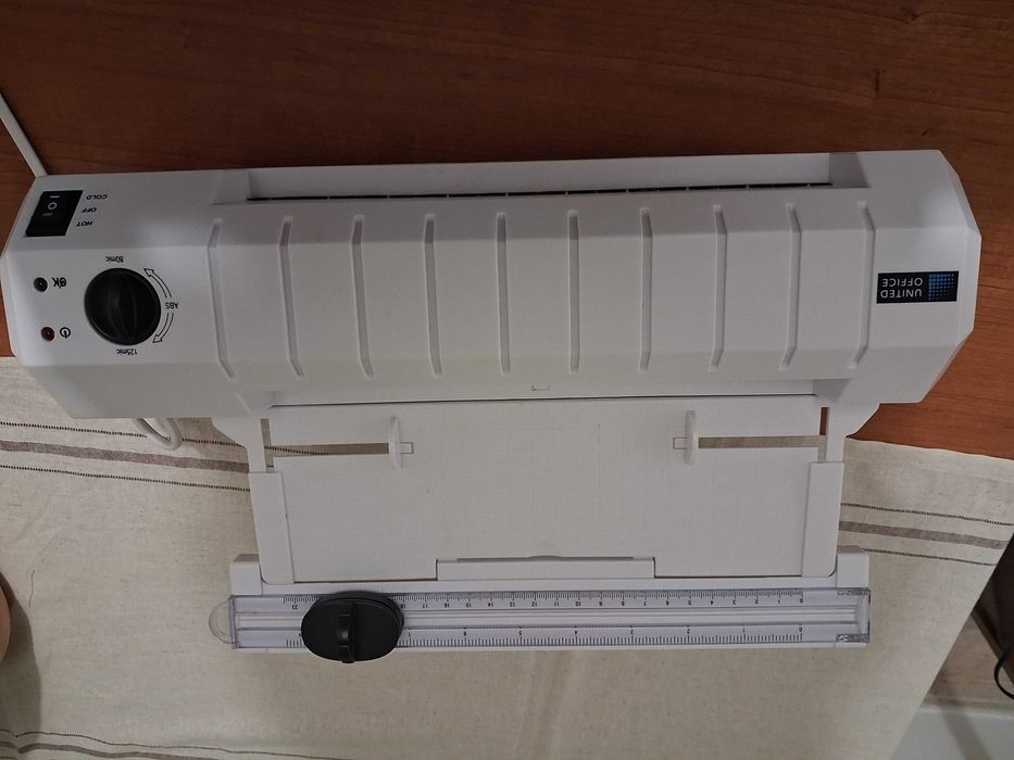 Plastificadora tamanho A4 united office