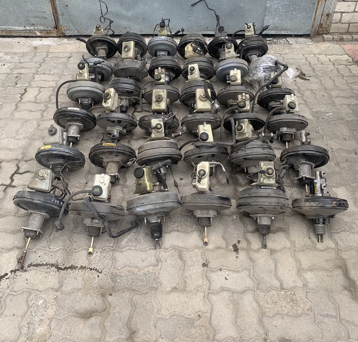 Цапфи Е34 Е36 Е38 Е39 Е46 Е53 Е60 Розборка запчастири ступиця