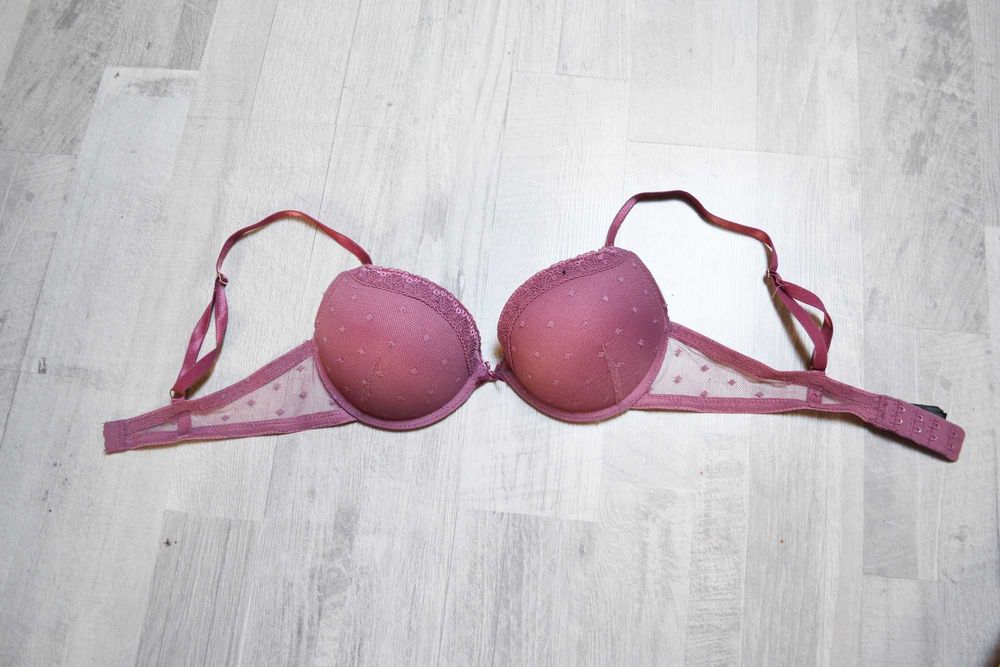 Biustonosz stanik Reserved 70B bielizna różowy coquette