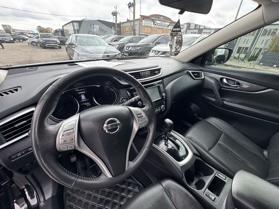 Продам Nissan Rogue SL