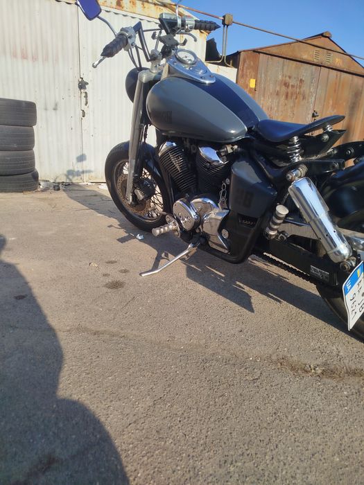 Honda shadow 400