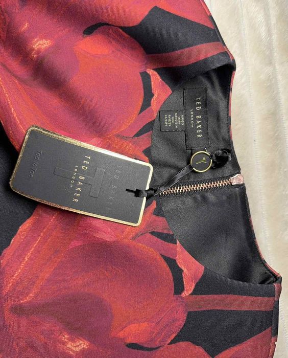 Платье Ted Baker