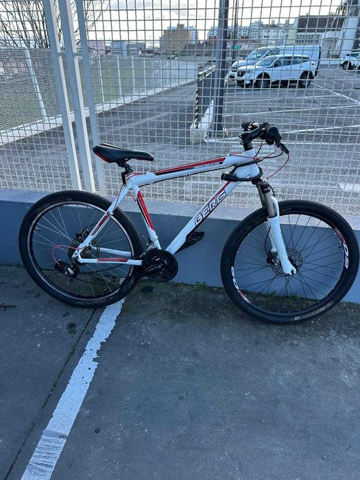 Bicicleta BTT Berg TrailRock + Kit Completo (Travões Hidráulicos)