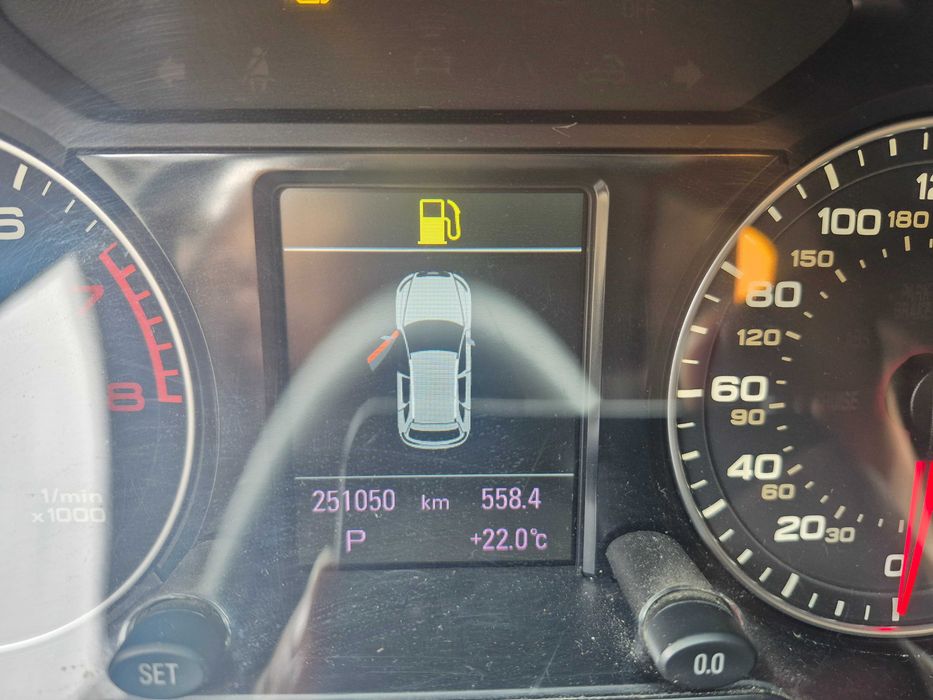 Продаж AUDI Q5 Quattro 2012 рік