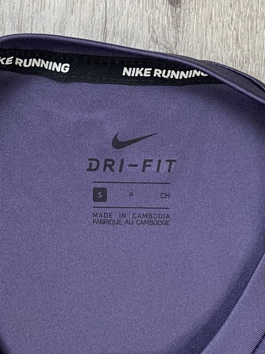 Nike dri-fit running кофта лонгслив S размер женская беговая