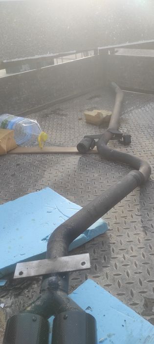 Escape Bmw e 92 com ponteira Akrapovic