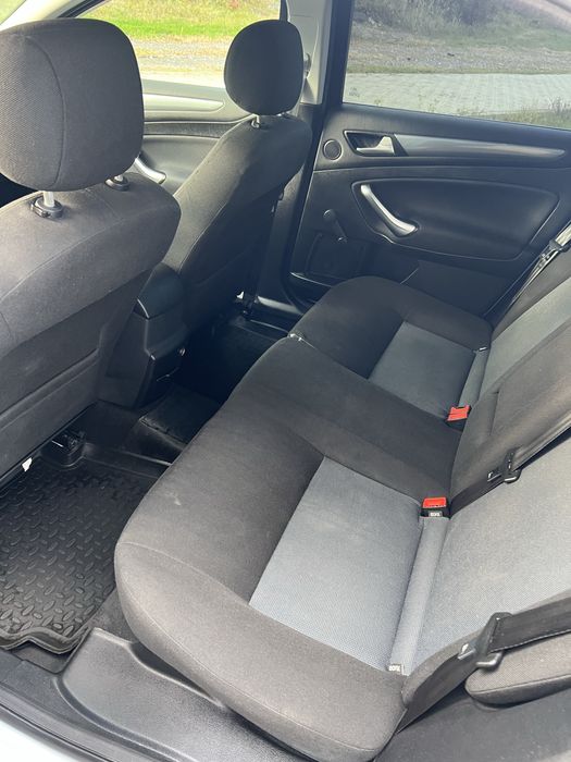 Ford Mondeo 2011рік