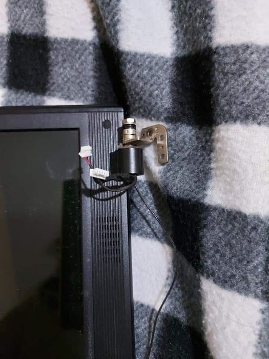 Ecrã de portátil Insys