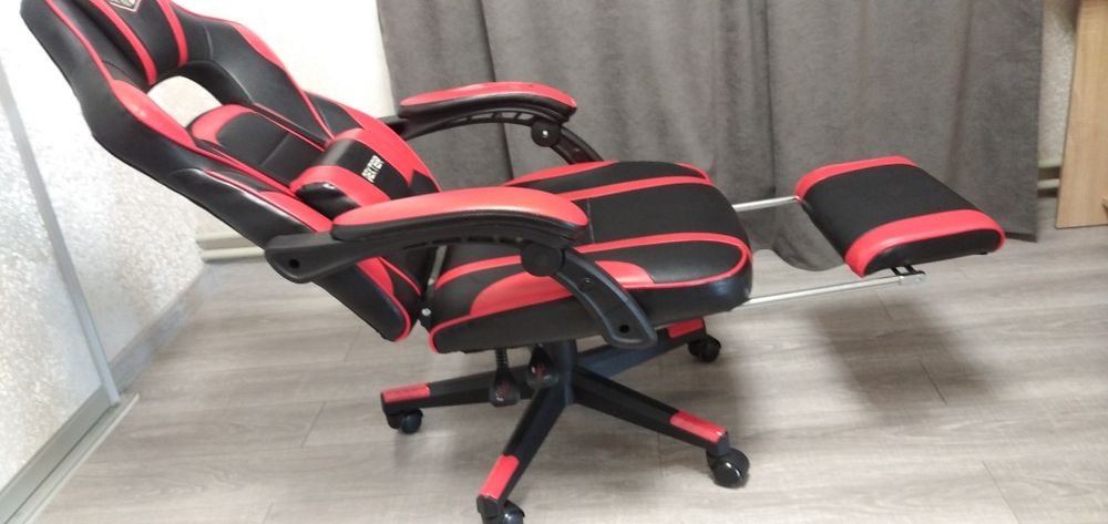 Крісло DEXTER в майже ідеальному стані