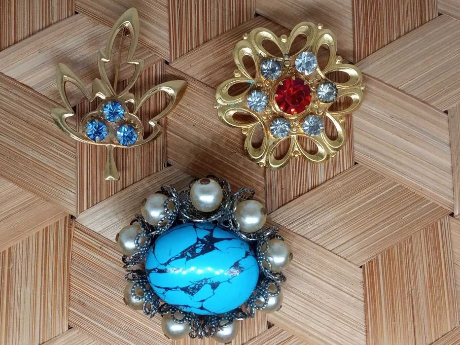 Брошь времен ссср . Брошь винтаж. Брошь в позолоте мк 89