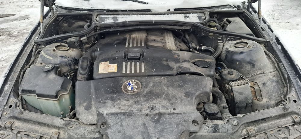 Bmw E46 2.0D 150km Touring skóra na części