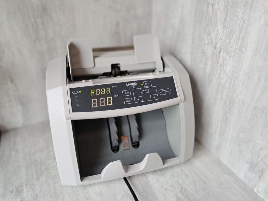 Laurel J-700 Лічильник банкнот. Машинка для счёта денег. Счётчик денег