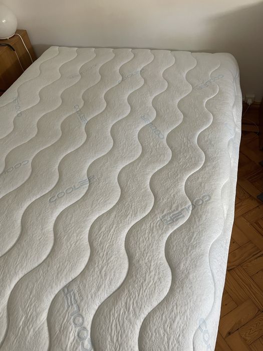 Capa colchao alcochoada nova