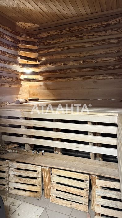 Дом с ремонтом на солнечных батареях+газ. Близко к трассе. Фонтанка