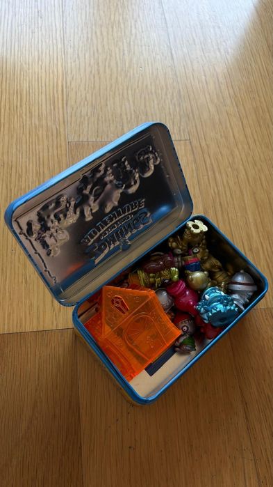 Coleção de Zomblings com extras