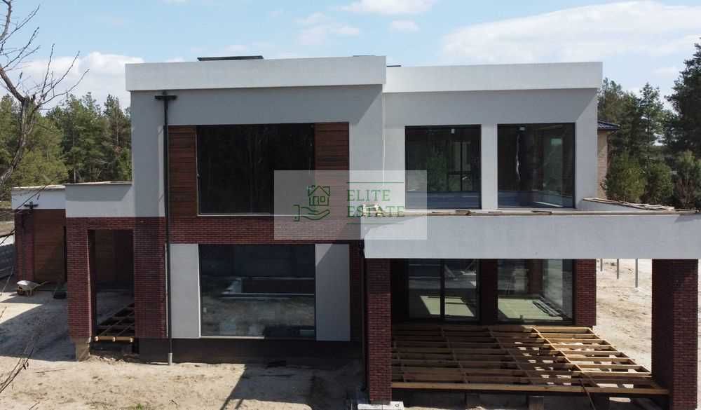 Продаж сучасного будинку 300 м² + 39 соток в сосновому лісі