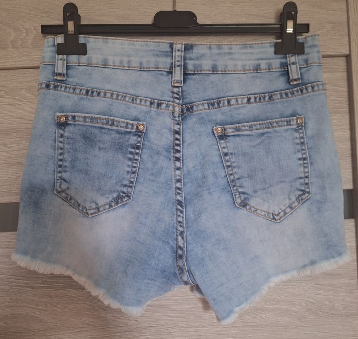 Spodenki jeansowe r.38