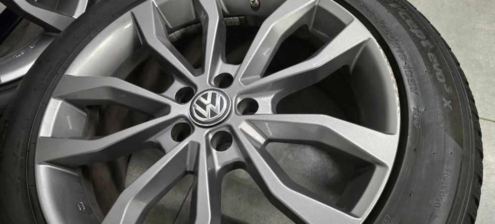 Felgi R19 Tiguan Passat T-Roc Octavia Kodiaq Superb Karoq 5x112  ET38